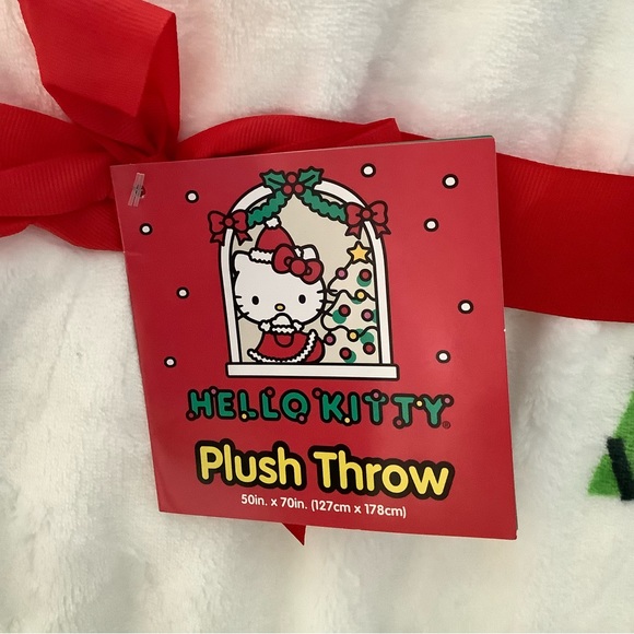 Hello kitty Christmas blanket. Viral - Picture 6 of 8